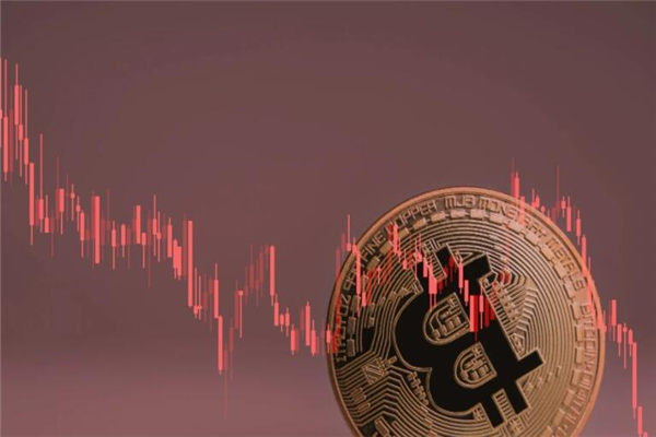 现在一个比特币是多少钱？国内比特币今日价格行情(1BTC=551963.56元)1