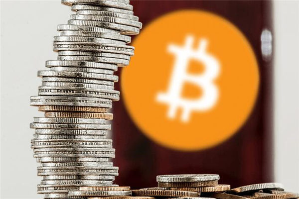 1个比特币是多少钱？中国比特币今日报价行情(1BTC=586135.23元)1